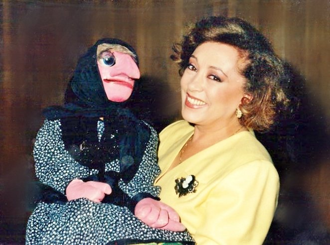 <a href="/AixaBonilla_/">Aixa Bonilla</a> tambien hay grandes mujeres
detras de grandes mujeres