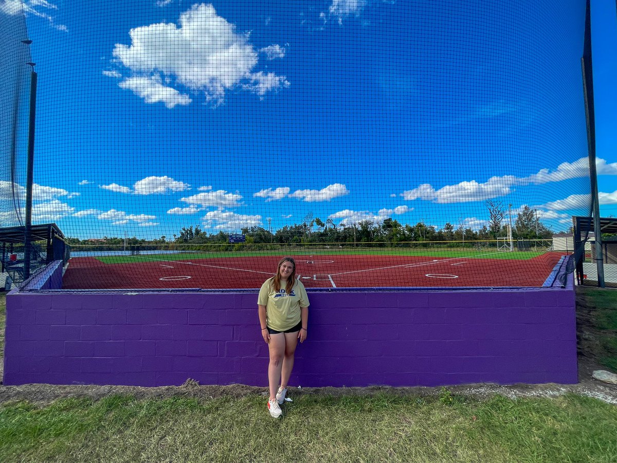 BellaNoble2024's tweet photo. GO BUCS!! 💜💙 @FSWBucs @fswsoftball @CoachKellieWebb @robertiamurri @ROCKGOLDVA18U #togetherweROCK https://t.co/Xkhd5O5Tjg