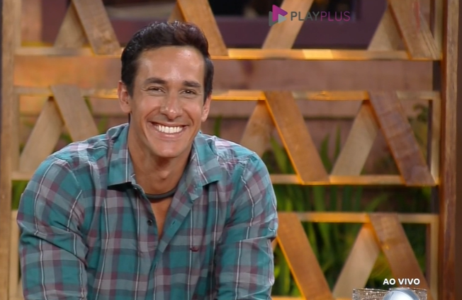 F-iegWKWQAA8_Yc?format=png&name=small