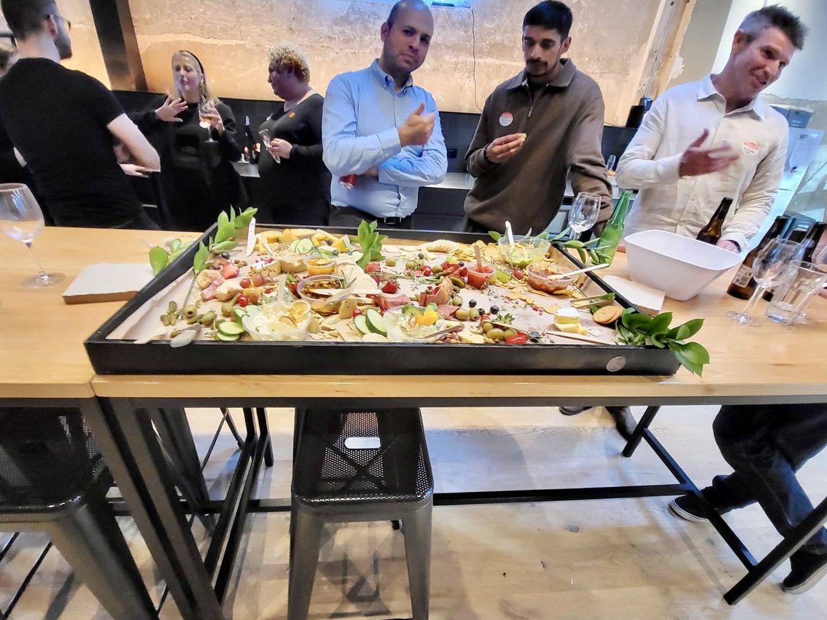 An epic time with NZOQ Northern Branch last evening at our meet-up to celebrate #WorldQualityWeek in Auckland! 🙌

Thank you to all that came out, and to QA Audit NZ and <a href="/ConqaHQ/">CONQA</a> for arranging and hosting the festivities. 🥂 See you all again next time!