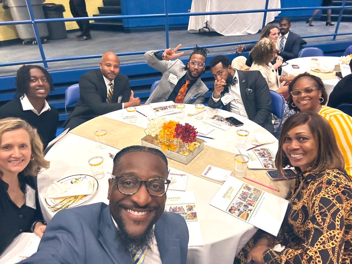 HCS 2023 Community Priorities Workshop was AWESOME. We enjoyed the information shared as well as the fellowship!! PHS did a phenomenal job hosting the event 🙌🏿
#OneCommunityOneTransformation
#WeAreHCS