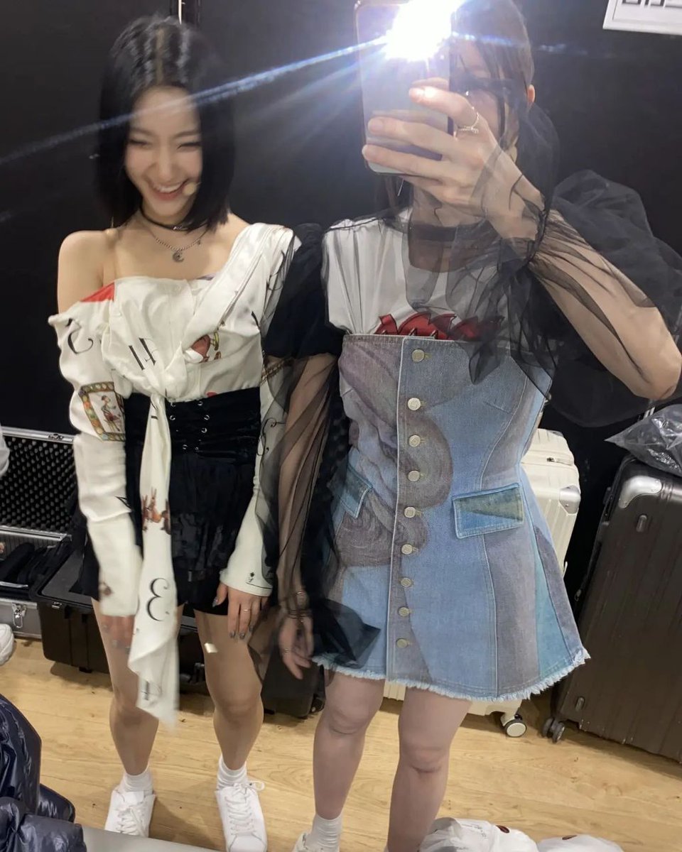 hayongfr's tweet photo. ㅤㅤ
  ️️ ㅤㅤㅤㅤㅤㅤㅤ
  ㅤㅤ https://t.co/RhrQLfHimd