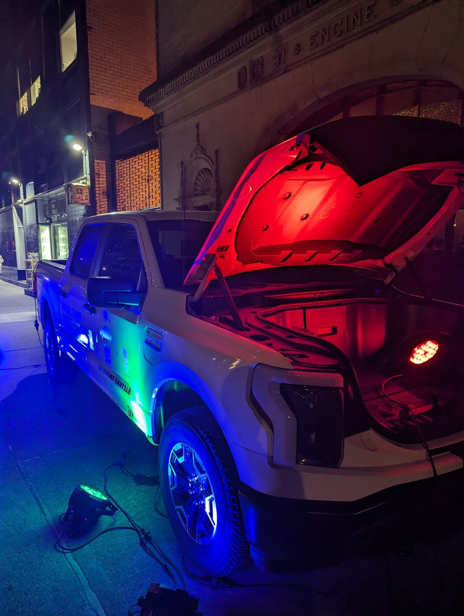 JesseJenkins's tweet image. You&apos;ve heard about vehicle to grid? How about vehicle to rave? #dervos after party 
🕺⚡🔋🛻