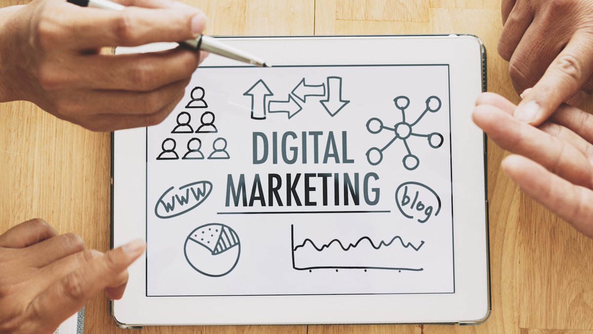 aizity_business's tweet image. Having a good video ad offers numerous advantages, making it a powerful tool for marketing and promotion. Here are some key advantages:

Contact now to create a marketing video  :  fiverr.com/s/q3x335

#videoediting #advertisement #maketechwork #marketing