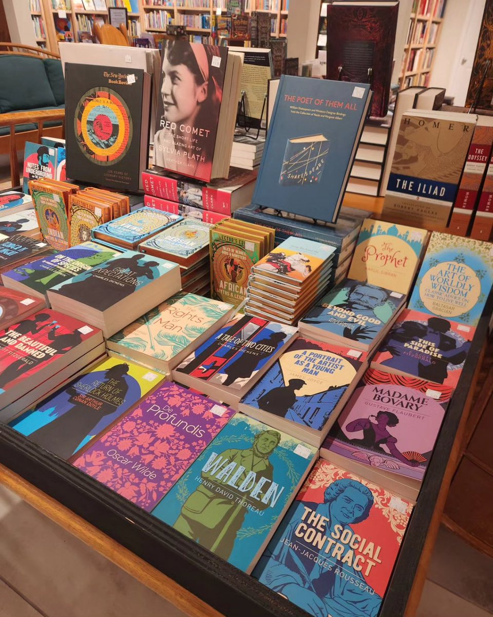 nextchapterli's tweet image. We are getting ready for the holiday season!