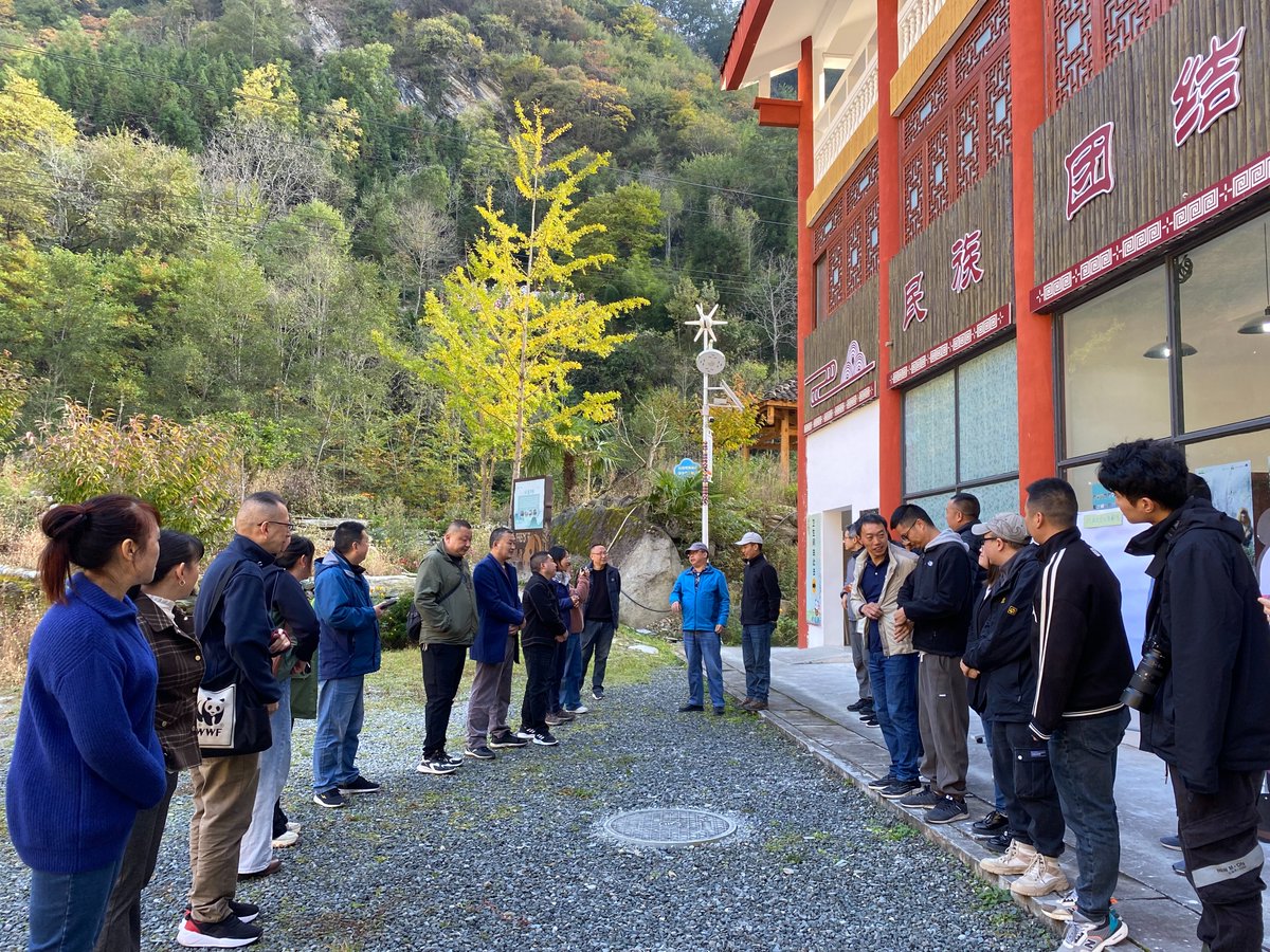 ShanCenter's tweet photo. The Huoxi River, flowing through the "panda hometown" Pingwu County, rich in species and ecosystem types, is also home to many villages.
More than 30 local stakeholders gathered in Guanba to discuss the conservation and development plans for the region over the next 5-10 years. https://t.co/gb8Eqr00rc