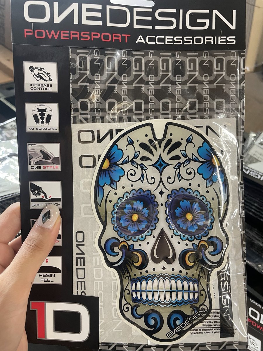 plot_touring's tweet photo. 嬉しいお知らせ㊗
プリント製品ですが、
プロトの公式オンラインストアでは、
ONEDESIGN (ワンデザイン) で検索してもヒットするようになりました☀
今まではプリントで検索しないと出てこなかったようです😭
今後ともプリント製品をどうぞよろしくお願いいたします!
#onedesign #プロトツーリング部 https://t.co/i843V5ZOsf