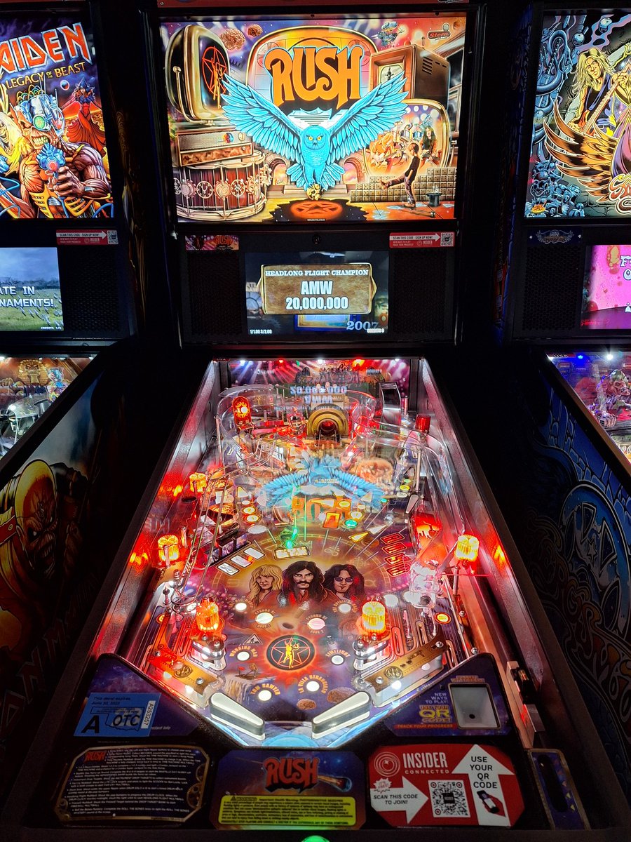 JayTayorJr's tweet image. For #geddython this year I will be scoring 1 billion points on this machine.