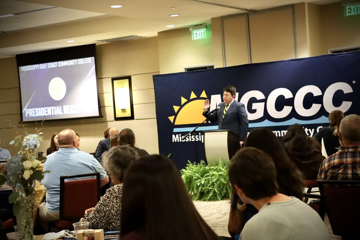 Great turnout for the @MGCCC Presidential Reception tonight! #GoBig #GoGulfCoast