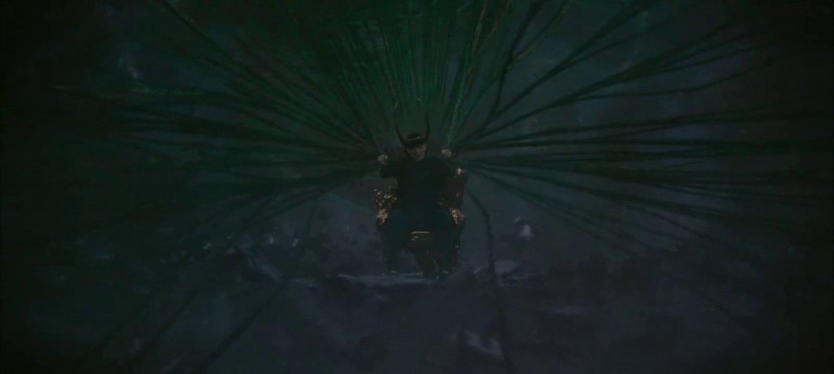 joaoluiz_l's tweet photo. 12 anos depois, Loki finalmente assumiu o trono como o deus que é. Não o de Asgard, ou da Terra, mas de TODO O MULTIVERSO. GLORIOSO PROPÓSITO!
#Loki #LokiSeason2 https://t.co/yvqSS0WJ7a