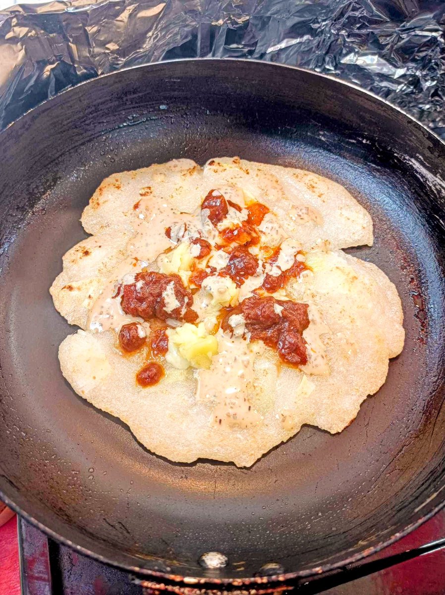 AntaruKitchen's tweet photo. 今日から3日間、笹塚フリマで出店します！
今回はガーナ焼きも販売してます。 https://t.co/pKoaVfVlYo