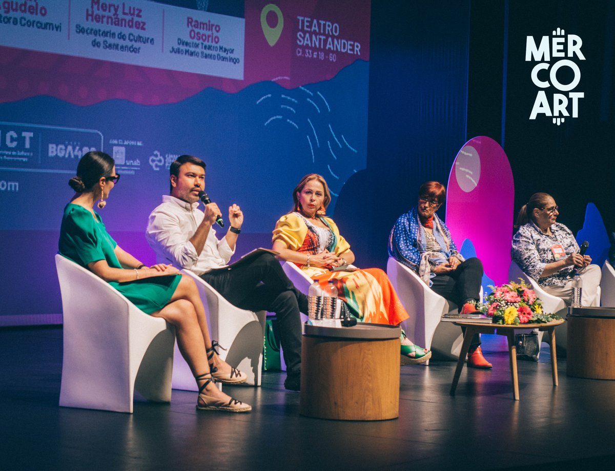 MercoArtCo's tweet photo. Hoy en el #TBT recordamos el 21 de septiembre con la charla inaugural "Las artes escénicas en los planes de gobierno, de desarrollo y en las políticas públicas".

Más de 200 personas acudieron a escuchar  esta conversación con invitados importantes de la industria cultural en 🇨🇴 https://t.co/t7CG5DmPOs