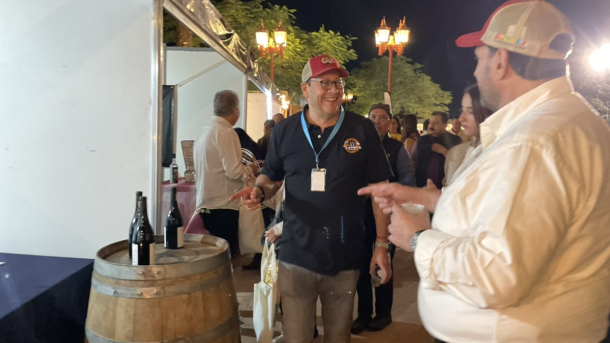 #FestivalDeLaCerceza2023: Hoy la <a href="/CaniracSon/">CANIRAC SONORA OFICIAL®</a> realiza la edición XV del Festival de la Cerveza en Hermosillo.
En el evento participan el presidente Nacional de <a href="/canirac/">CANIRAC NACIONAL</a>, Germán Gonzá1ez Bernal y titulares y delegados de otras ciudades del País. en Villa Toscana.