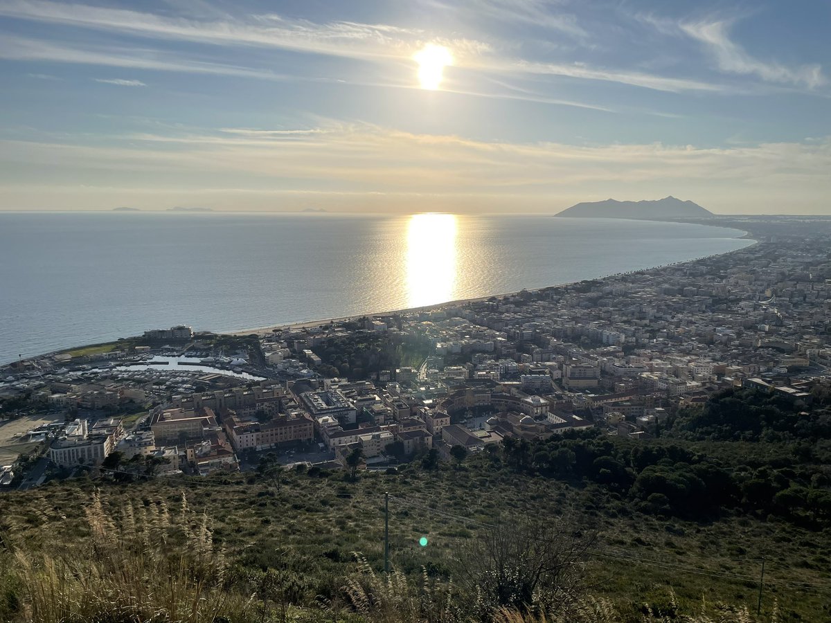 Una vista da lassù… #Terracina