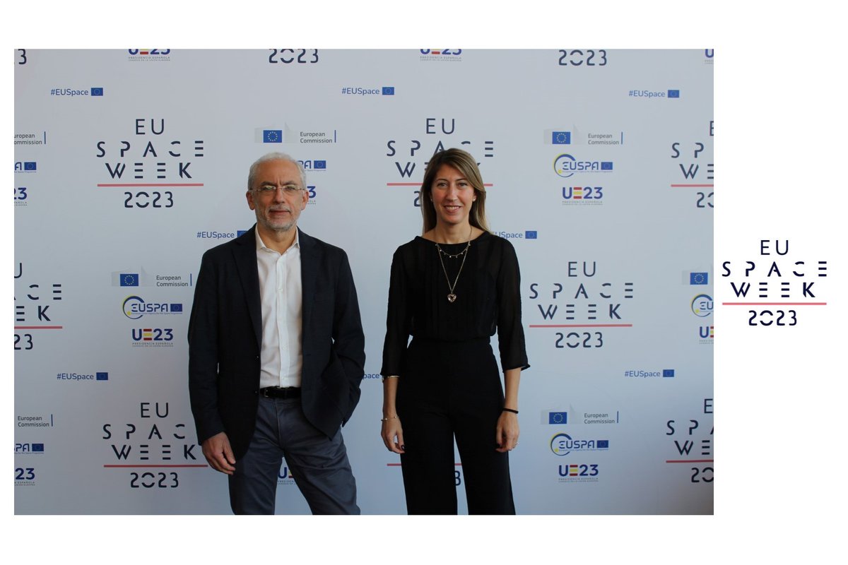 eusatcen's tweet image. SatCen attended #EUSpaceWeek in Sevilla 🛰️
It was a valuable forum for sharing ideas in the space community as a key actor contributing to the #EUSpace Programme.