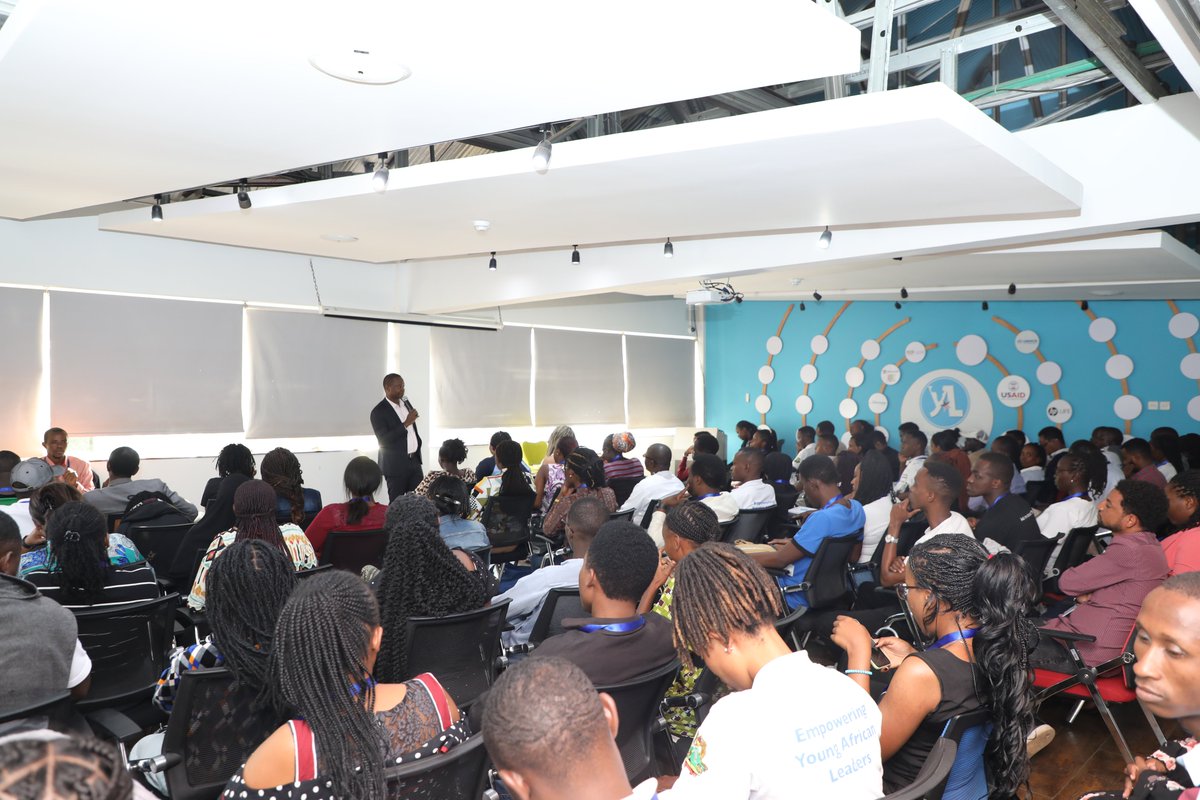 rlceastafrica's tweet image. An evening with @Meshack Omega, Cohort 21. 
Meshack as has 8 years of experience in the Public Sector and over 5 in Community Development. He is an Assistant County Commissioner in the Ministry of Interior and National Administration in Kenya
@USAIDKenya  @KenyattaUni #YALIimpact