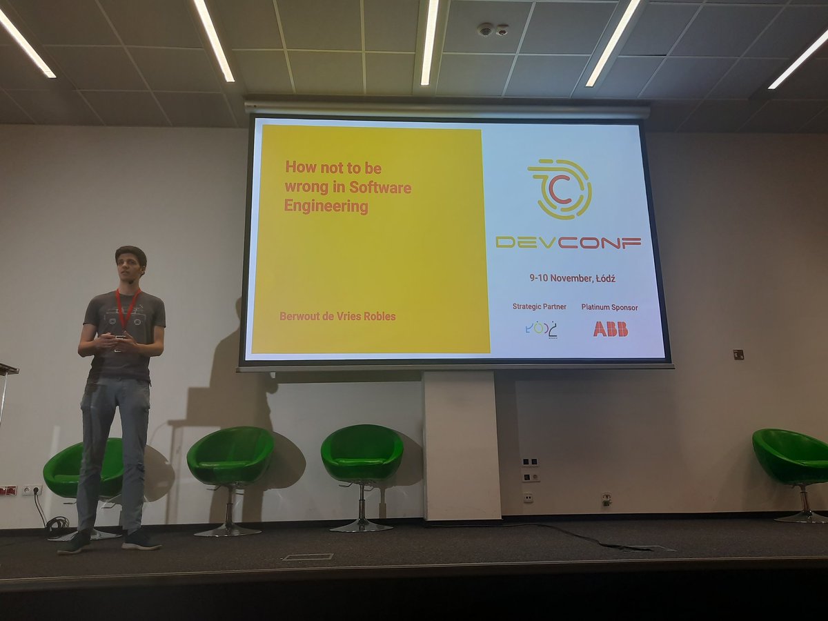 programmer-girl tweet media