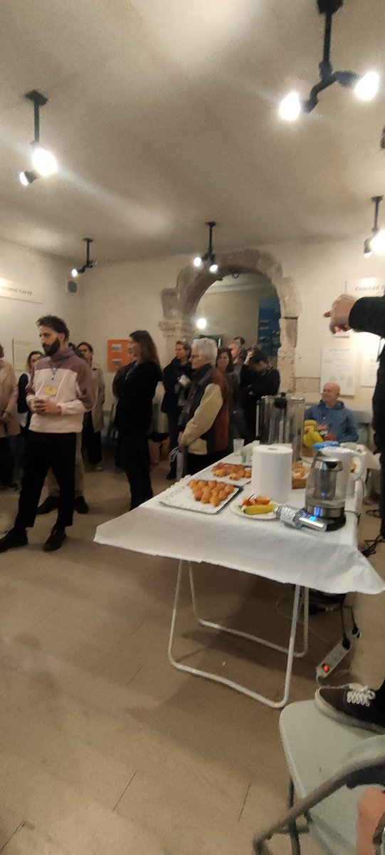 #Museomix avec <a href="/SudMix/">Sudmix</a> au #MuséeCastrumVetus à #ChateauneufLesMartigues ça commence (très bien) !