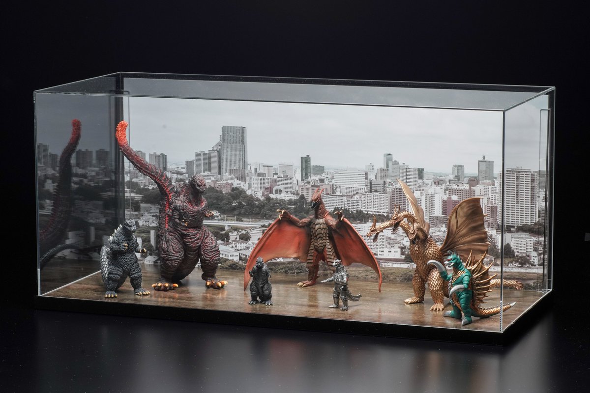東宝怪獣コレクション フィギュアセット F-j6oQNaYAAEZz_.jpg
