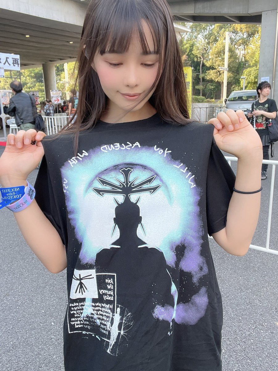 oli近くで見れたので最高でした🤩

#bringmethehorizon
#BMTH 
#nexfest
#NEX_FEST https://t.co/X5K35GpNwK