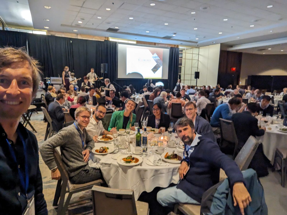 And here are the final pictures from this year's BioCAS in Toronto, our Marcello presenting his work "Online Unsupervised Arm Posture Adaptation for sEMG-Based Gesture Recognition on a Parallel Ultra-Low-Power Microcontroller" as well as the yummy dinner🍲<a href="/ThorirMar/">Þórir Már 🇺🇦</a> <a href="/chuleitner/">Christoph Leitner</a>.