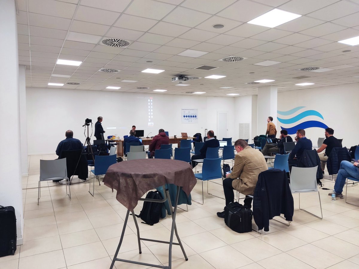 #Odysseus_H2020 Explosive Precursors workshop is live now!!!

If you are interested in participating please follow: lnkd.in/dUUiW9Bb

#EUSecurityResearch #CERIS #h2020 #hme #leas #explosives #detection #trials