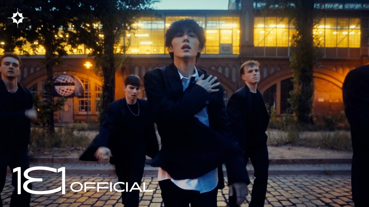 B.I (비아이) ‘Loved’ PERFORMANCE FILM

🔗youtu.be/282pysAFyU8 

💿FULL ALBUM RELEASE
11.10 2PM (KST) / 11.10 0AM (ET) / 11.09 9PM (PST)

#BI #비아이 #131LABEL #LoveOrLoved_Pt2 #BI_Loved