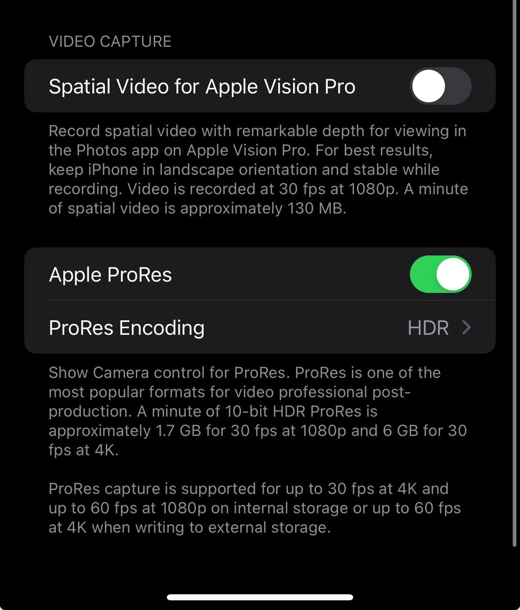SujanTharu66's tweet image. iOS 17.2 beta 2 enables spatial video for Vision Pro for the first time on iPhone 15 Pro supports spatial audio recording.
Bad news: It is only useful when paired with an Apple Vision Pro worth more than 20,000 yuan
#ios172beta2 #iphone15pro #visonpro