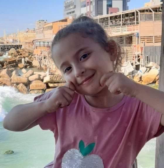 Gaza_Shaheed's tweet photo. Ghina Al-Krunz, 6 years old

She was a lively and active child, her love for life equaled her love for pets. However, in a moment of carelessness, the Israeli army took the life of her young heart along with her small family.

Martyred on 27/10/2023. https://t.co/z1NYwIHRC2