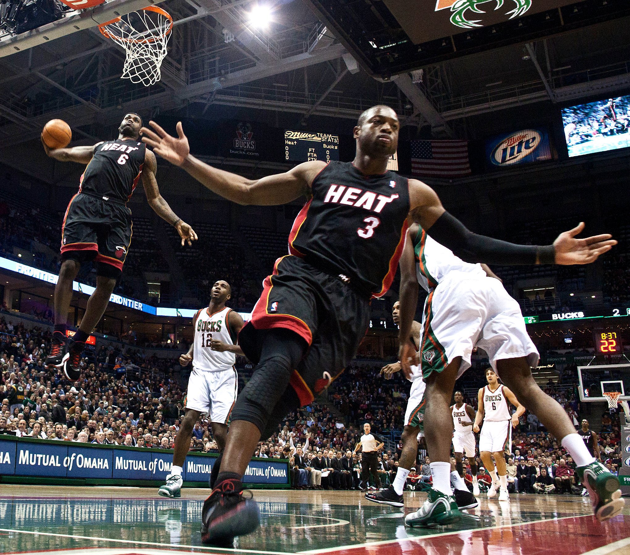 Chris brown dunk 2025