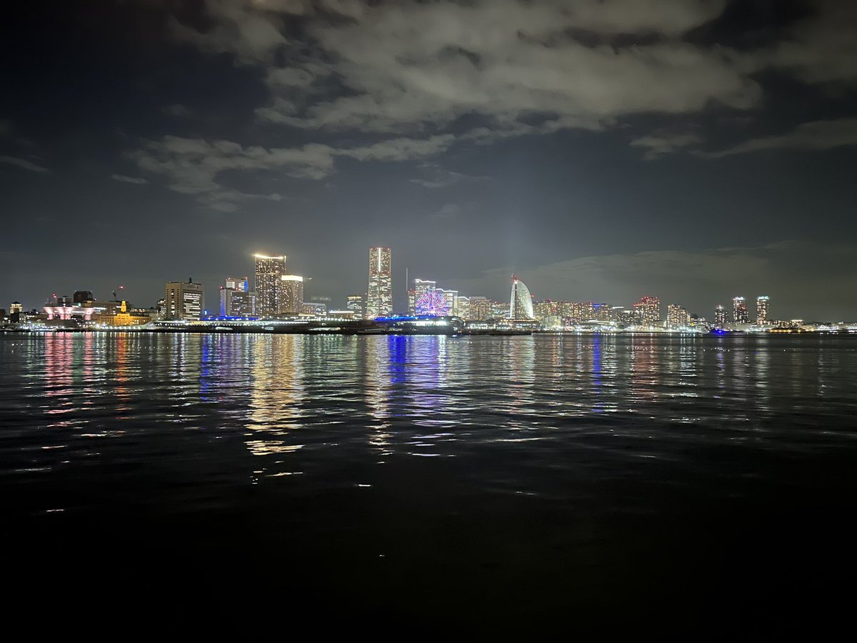 DeryaBaranB's tweet photo. Short but great memories from #ISOS14 with Japanese sense of humor in beautiful Yokohama. It was a pleasure to be part of โWomen Leaders in Solar Energyโ day and represent OPV community. Next one is in Berlin #ISOS15 ๐๐ผ https://t.co/yAtJDcwioa