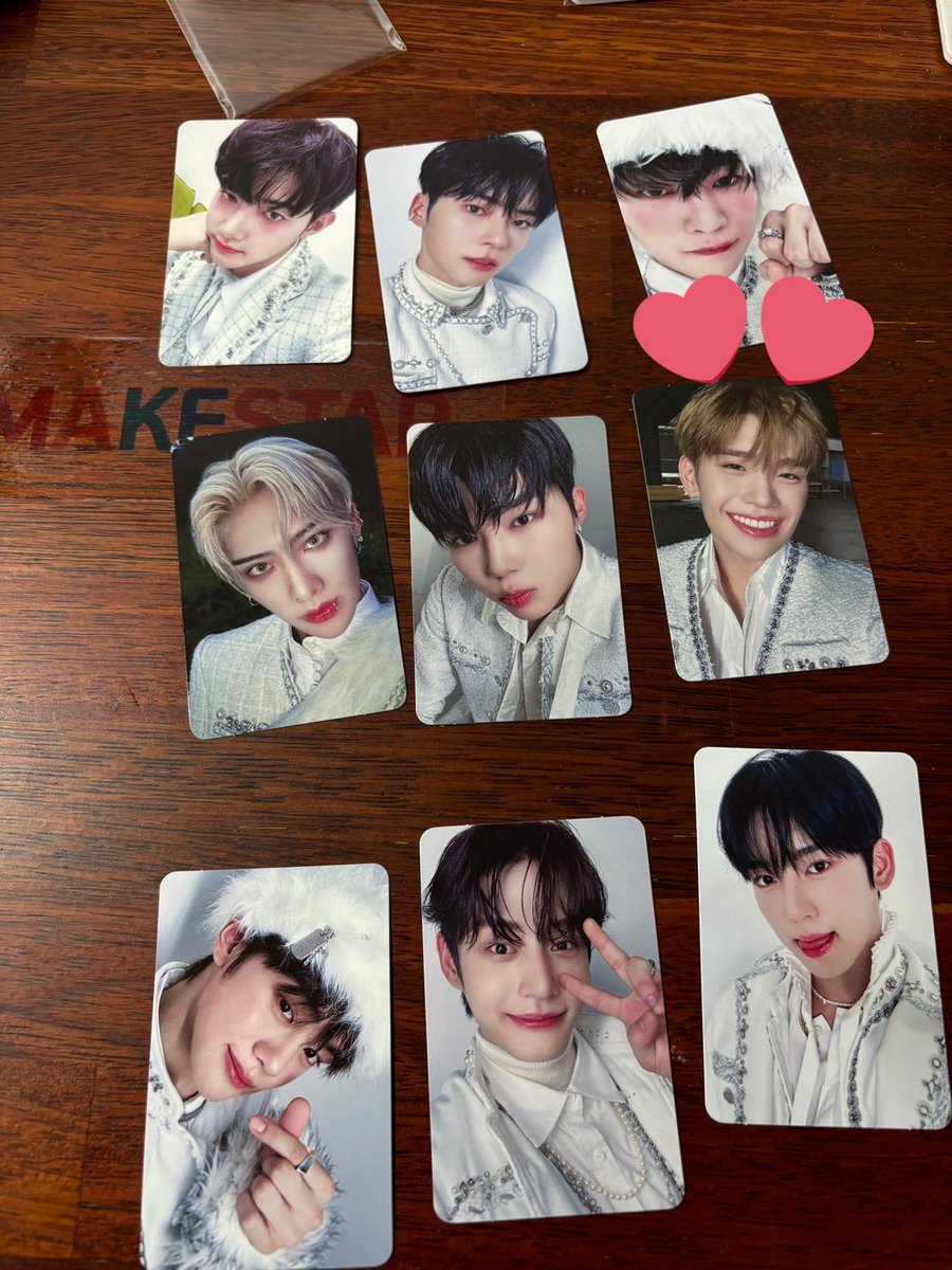문🌷 tweet media