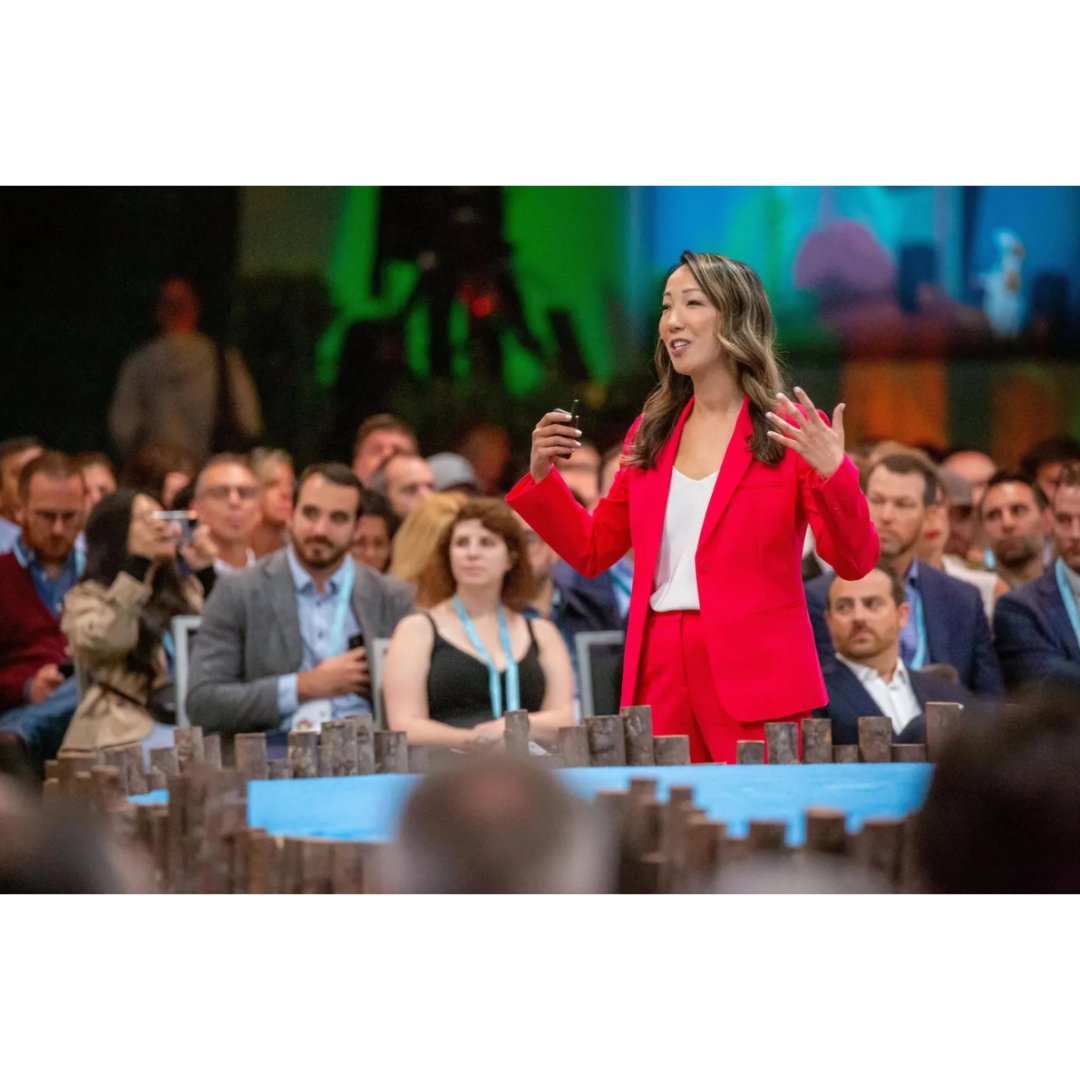 MegnityTech's tweet photo. AI Copilots Are ‘Redefining’ Sales And Service Jobs, Says Salesforce AI’s CEO Clara Shih
#salesforceai #chatgpt #ai #slack #tableau #salesforce #salesgpt #marketinggpt #commercegpt #einsteingpt #aicopilot
https://t.co/IRrbSpXLU9
https://t.co/bOEvKD2fp2 https://t.co/YD3U5f5HOY