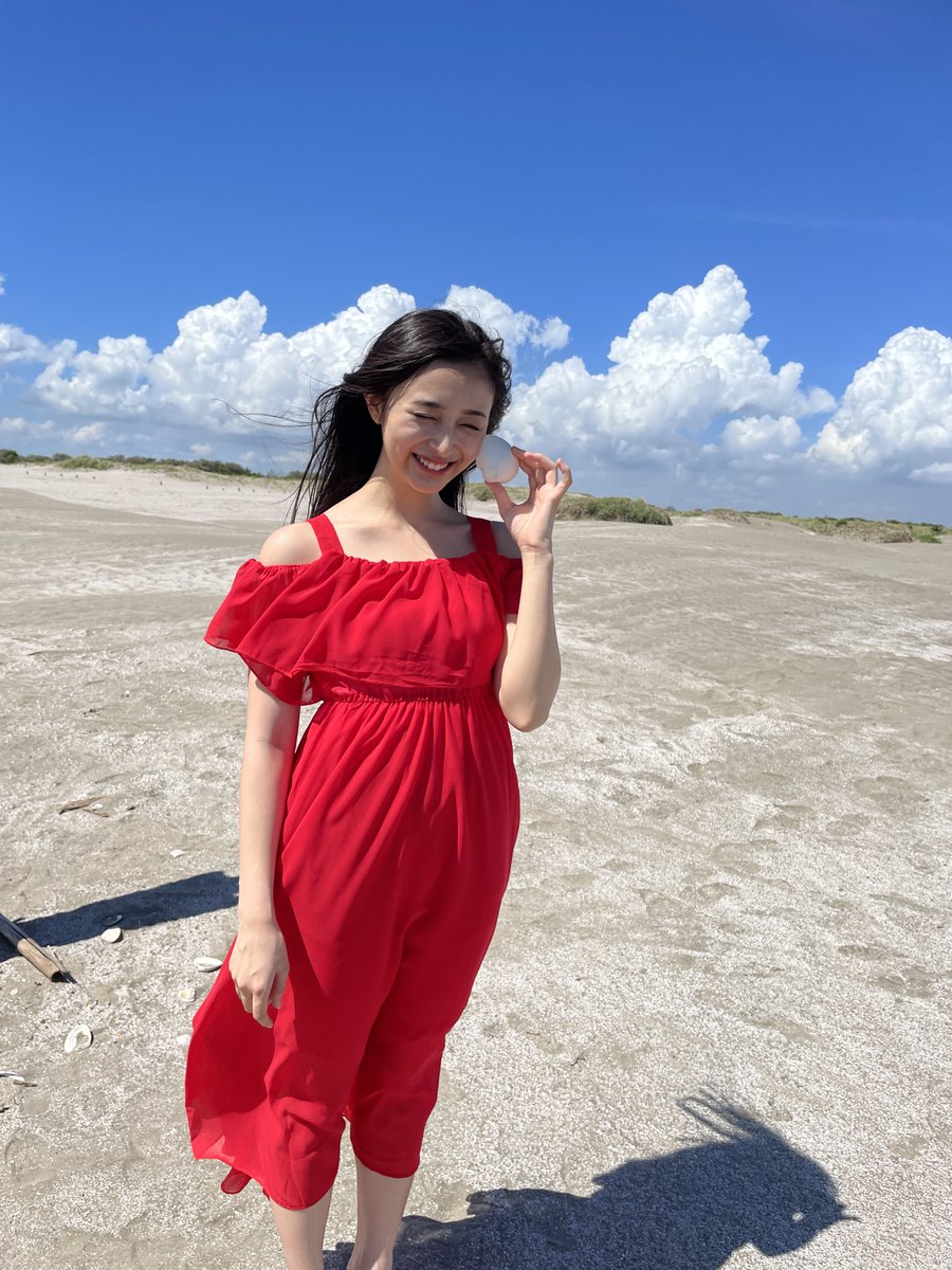 ✨発売中✨／ #グラビアチャンピオン VOL.2で表紙・巻頭を飾る #乃木坂