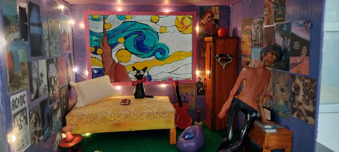 FTIIOfficial's tweet image. Students of Animation &amp;amp; Visual Effects Design are exploring mini-graphic worlds manually. From clay to sand, paper to wood, they&apos;re crafting imaginative animations as part of their syllabus. 

#Animation #FutureAnimators