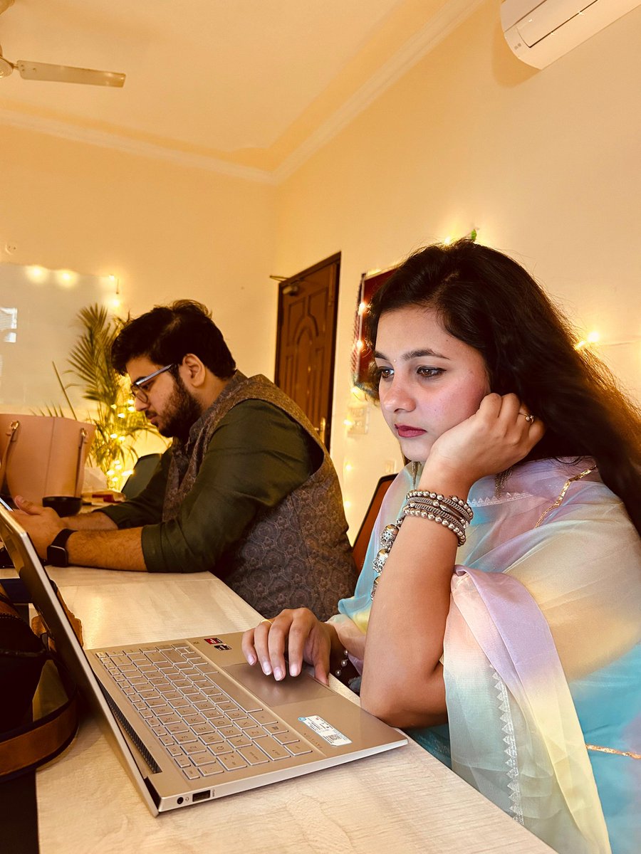 PragINDIA's tweet image. Waiting for last-minute approvals of Diwali creatives! 

#CreatingPRAG #Diwali #diwalivibes 

@Social_Samosa