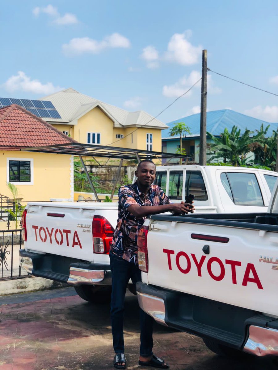 Thank you Lord for making me to witness this special day of my life in good health. I pray for God's continuous blessings, favours and his protection in my life as I celebrate this very special day of mine. Happy birthday to me