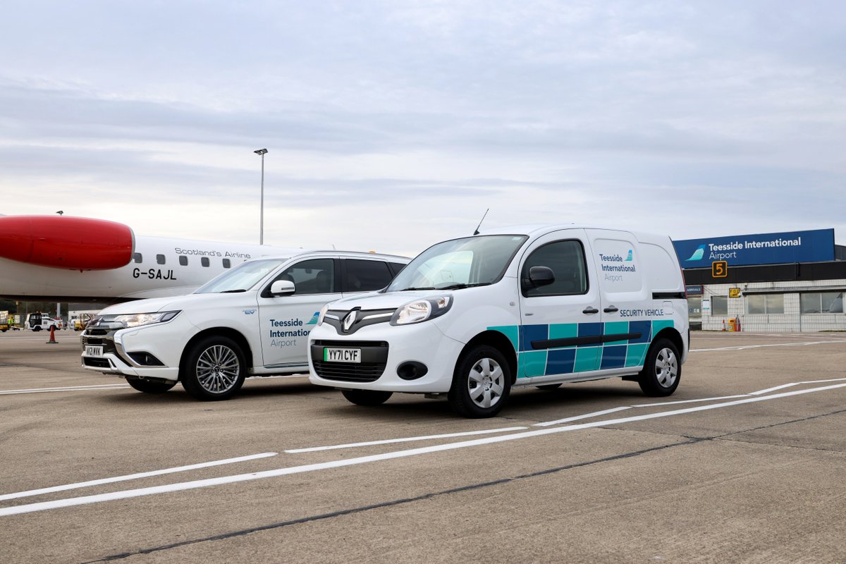 TeesValleyCA's tweet image. Teesside International Airport is going green – and teaching the next generation – for a cleaner tomorrow ✈

Discover what opportunities are available to kickstart your green career in Tees Valley ➡ orlo.uk/CvSUN

#GCW2023 #StayLocalGoFar