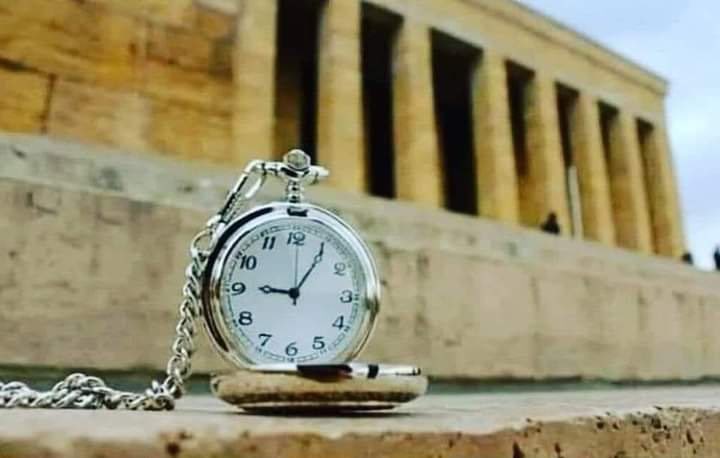 #10Kasım Sevgi, saygı, minnet ve özlemle Atamızı anıyoruz...
Fikirler ölmez...