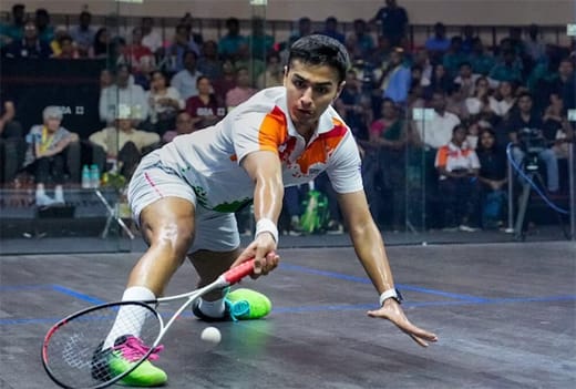 🇮🇳 Upcoming Squash player Abhay Singh in the Semis of Open International Niort Venise Verte 2023 Squash event! In an electrifying showdown 4th seed 🇮🇳 Abhay Singh left spectators in awe by defeating the 6th seed 🇨🇿 Viktor Byrtus in a nail-biting 5-game match (11-1, 7-11, 19-17,…