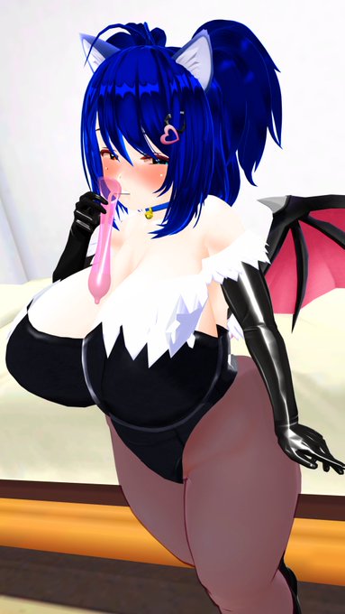 竿目隠しと使用済みゴムに入ったやつ飲んでるのめちゃ好きなのでもっと流行って欲しい 