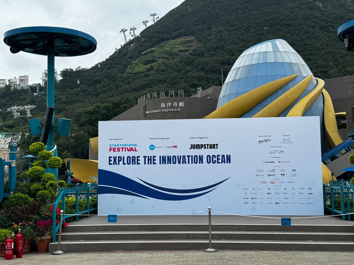 Andreeeezzy's tweet photo. Speed networking at the famous Hong Kong🇭🇰@OCEAN_PARK. That's the first! 🥳

Thanks for inviting @AllStarsWomen DAO APAC Chapter, @jumpstarthk and @InvestHK👊🏽

We need more #female in the #web3 space 💪🏽
LFG!!

#blockchain #DAO #community #OceanPark #HongKong #AllStarsWomen https://t.co/HgWVTeLWXI