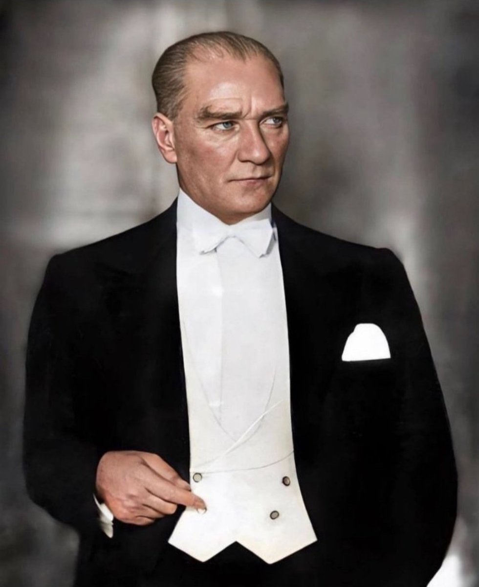 SonucDanisma's tweet photo. #10kasım 
#Atam
#Atatürk https://t.co/NkuP6k0zYu