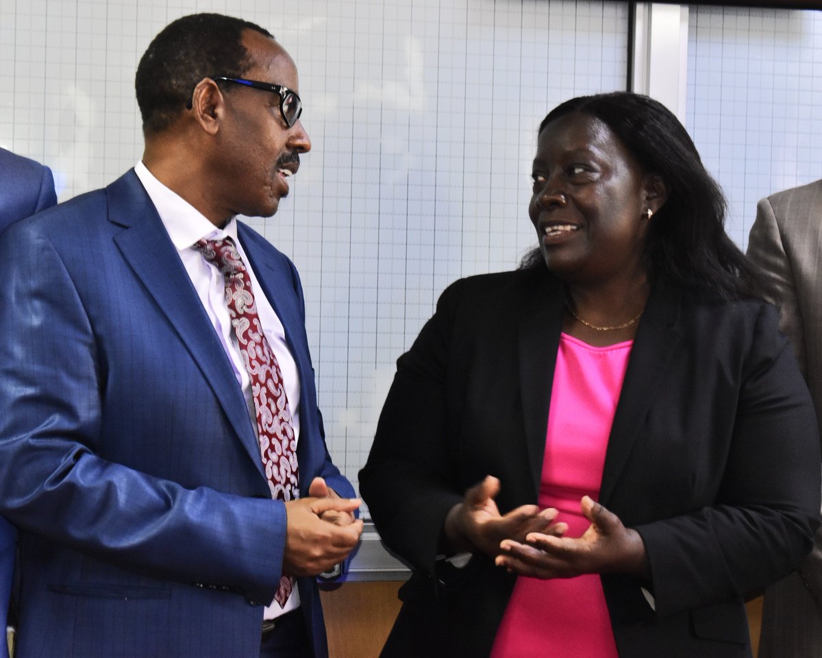 lapsset's tweet image. The Kenya Development Corporation led by it&apos;s Deputy Director for Business Development and Advisory Judith Omachar paid a courtesy call to LCDA, where mutual areas of collaboration were discussed. Investment in #LapssetKe will see high economic growth in the country.