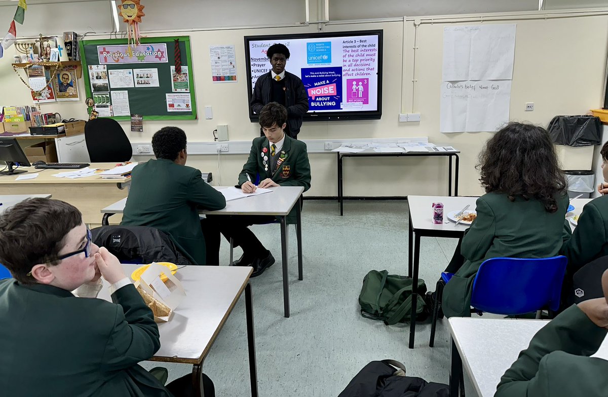NCCBrent's tweet image. #studentcouncil is the voice of our students to discuss #teachingandlearning #pupilprogress #environment #Wellbeing etc We welcomed our #headboy #ncc6 Willamar. Willamar spoke about how he hopes to make a difference in his role. #studentleadership #aspiration #makeadifference