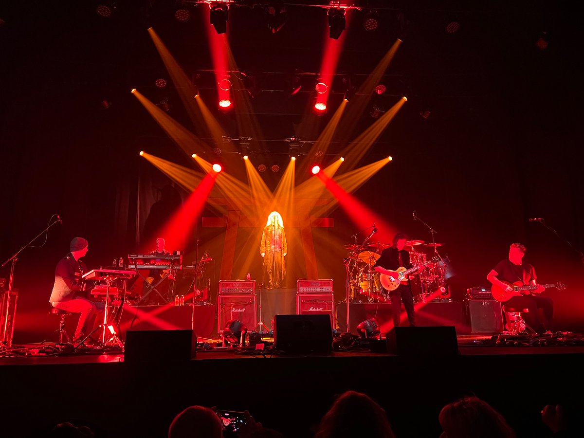 Jon DeVaan (@jondevaan) on Twitter photo 666 is no longer alone!
Thanks <a href="/HackettOfficial/">Steve Hackett</a> and band for an awesome show tonight! #Seattle #MooreTheater 666 is no longer alone!
Thanks <a href="/HackettOfficial/">Steve Hackett</a> and band for an awesome show tonight! #Seattle #MooreTheater