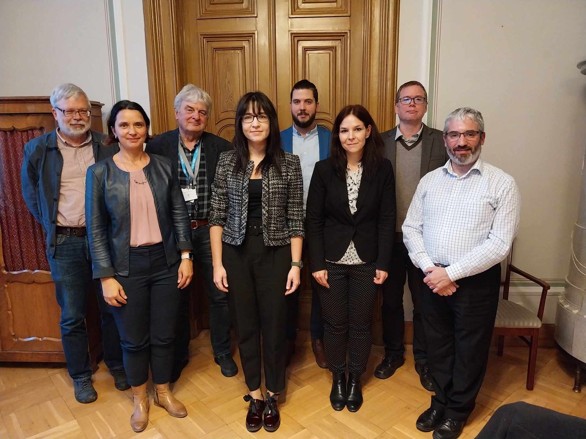 judit_paragh's tweet photo. The first in person meeting of the Hungarian National Chapter #CoARA took place at the Hungarian Academy of Sciences. @deenklibrary #OpenScience #reformingresearchassessment #deenk #OpenAIRE https://t.co/qqxCMaoSOr