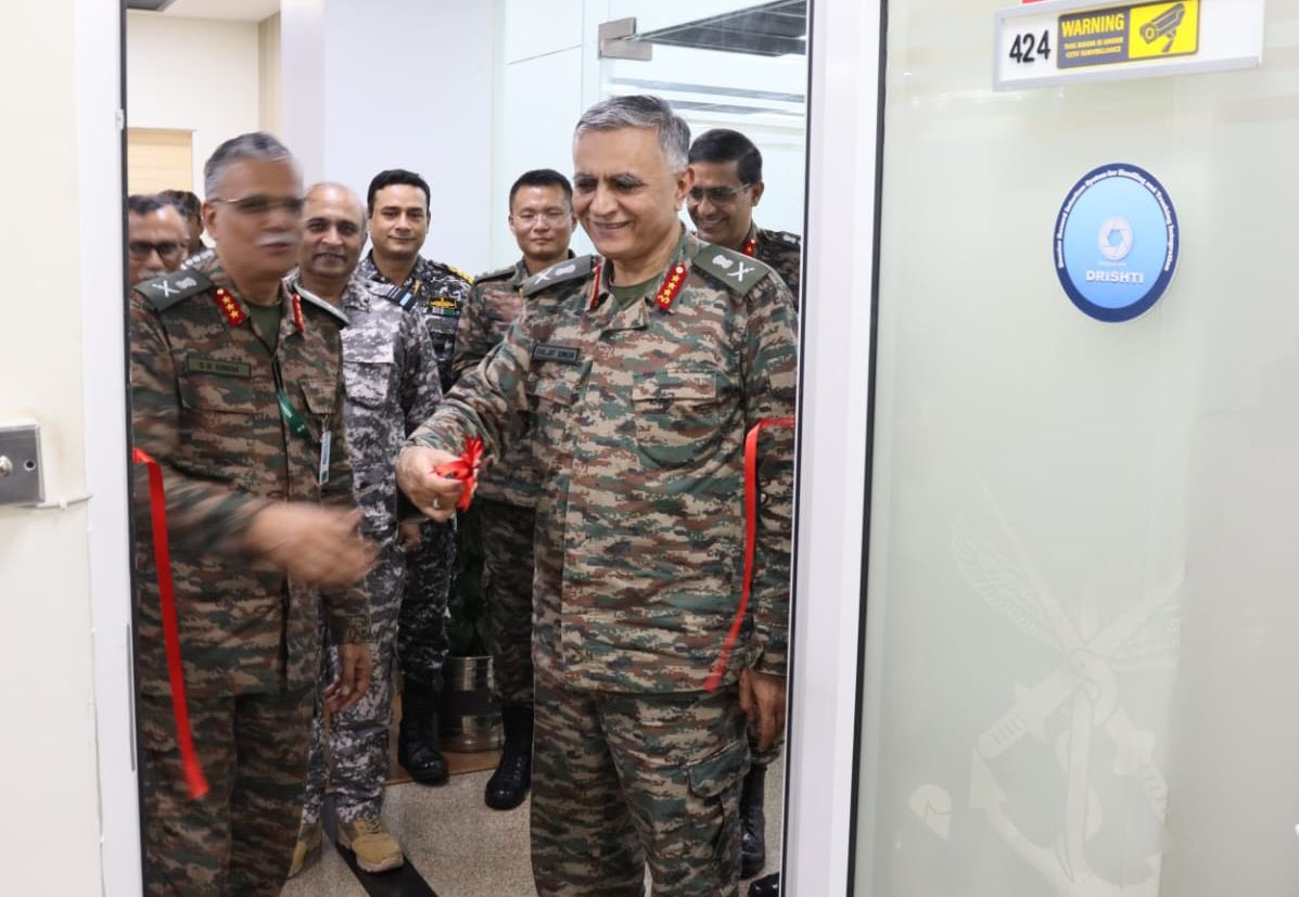 dgafms_mod's tweet image. A state of the art dossier tracking module aptly named DRISHTI (*Dossier Record Interface System for Handling, Tracking and Integration*) was inaugurated by Lt Gen Daljit Singh, #DGAFMS in the apex office of #ArmedForcesMedicalServices on 10 Nov 2023. This #RFIDTrackingSystem is…