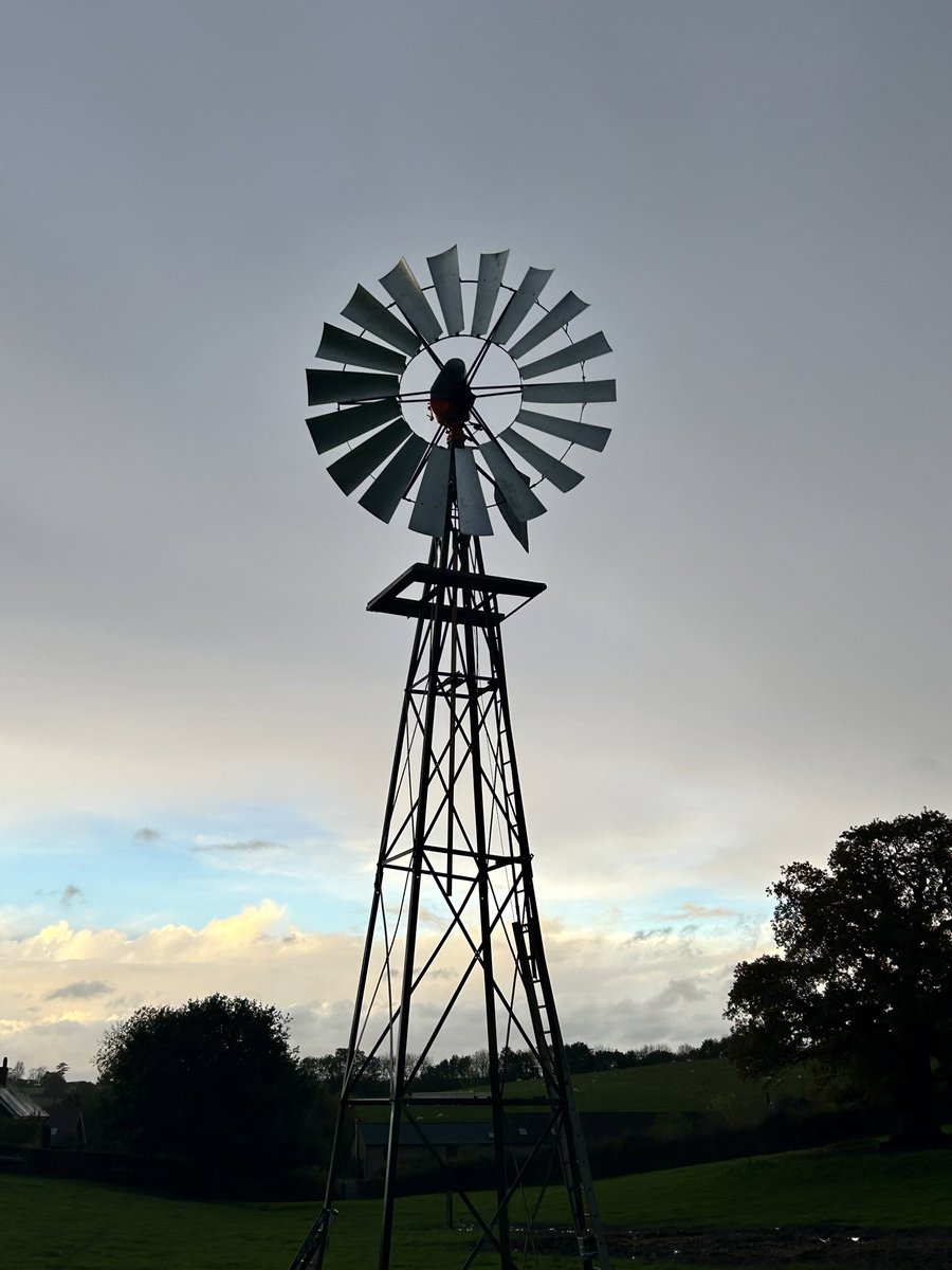 Modern history preserved, harnessing the power of wind to supply the farms water again. First time since the 1960’s. @wyebeauty #FIPL #Sustainability