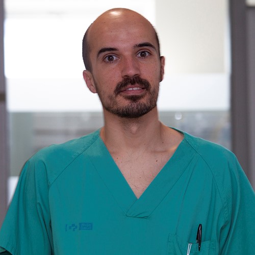 riojasalud's tweet photo. 👨‍⚕️Eduardo Esteban, médico el Servicio de Urgencias del Hospital San Pedro, editor de la revista Iberioamerican Journal of Medicine que ha tenido reconocimiento por parte del Ministerio de Ciencia e Innovación.

¡Enhorabuena! https://t.co/U8oGNQpxCP